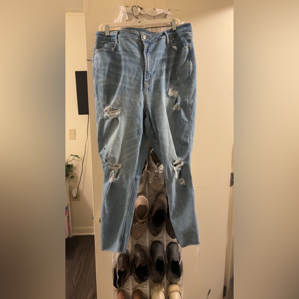 Old Navy Light Blue Distressed Women Jeans